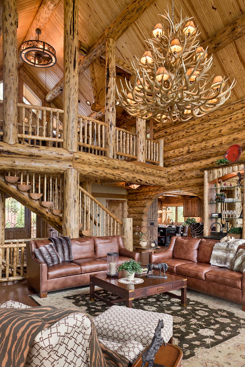 log home photo, living room with vaulted ceiling, clayton, ga